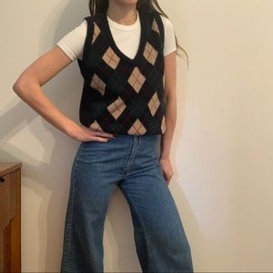 Brandy Melville Argyle Knit Navy Vest (New With Tags)